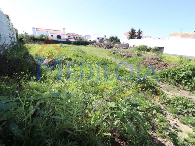 Lote de terreno urbano em Quinta do Sobral