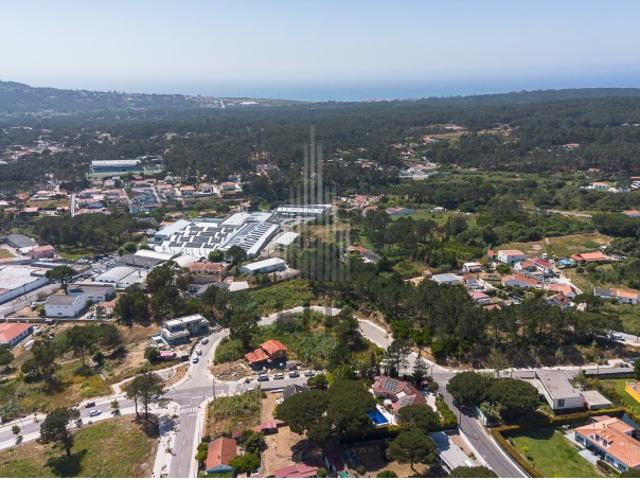 Lote de Terreno Urbano para Construção Mucifal | Sintra