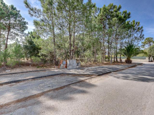 Lote de Terreno Urbano para Construção Moradia, a 5km da Praia do Meco