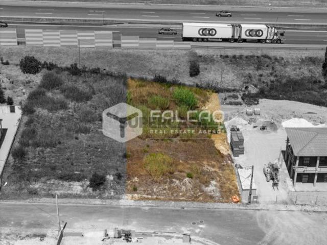 Lote de Terreno Venda em Santarém Marvila, Santa Iria da Ribeira de Santarém, Santarém São Salvador e Santarém São Nicolau,Santarém