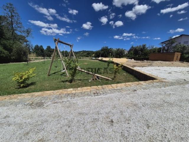 Lote de Terreno Venda em Rio de Loba,Viseu