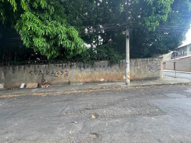 Lote de 1.079 m² à Venda no São Luiz, Belo Horizonte MG