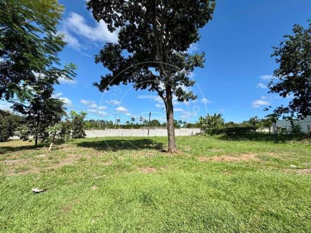Lote de 1.200 m² à venda no Country Ville em Hidrolândia
