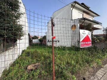 Lote de 231m1 | Para Moradia em Banda | Gueifães | Maia