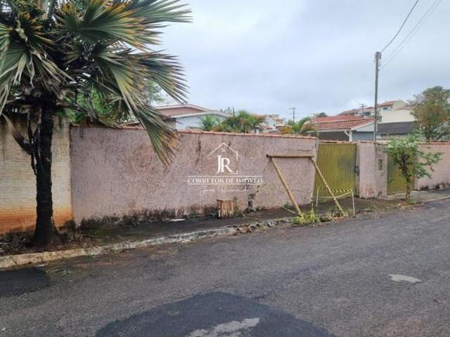 Lote de 360 m2 no Lago Azul em Fama MG