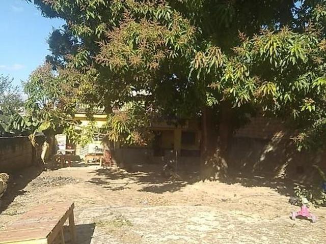 LOTE DE 360 METROS COM BARRACÃO DE 03 COMODOS