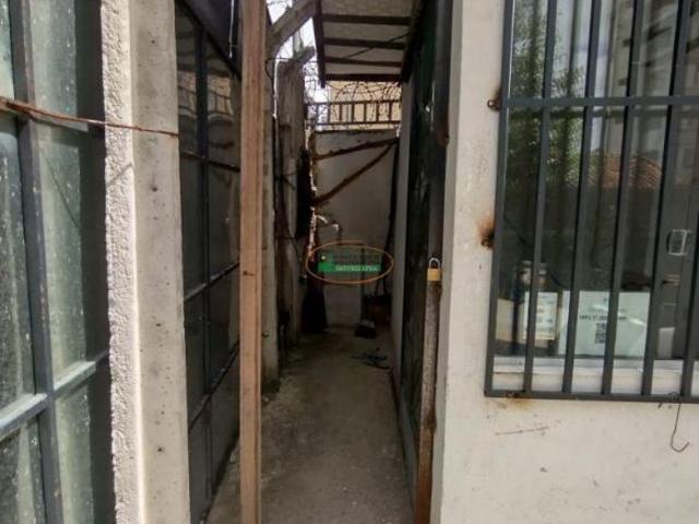 Lote de 300m² no bairro Floresta em BH, excelente ponto para estacionamentos!