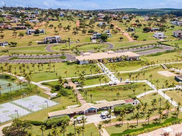 Entrada R$ 49.990 + 48 x 990,00 fixas na promissória! Lote quitado, plano, pertinho da água