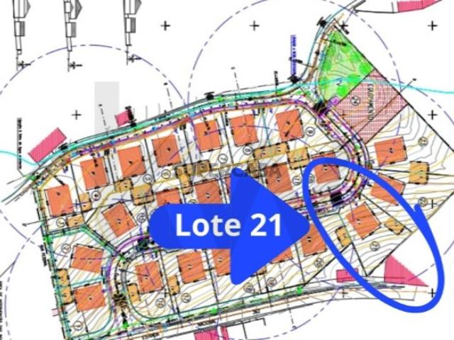 Lote de 951 m2 com implantação de 225 m2 e ABC 295 m2 Romeira Santarém