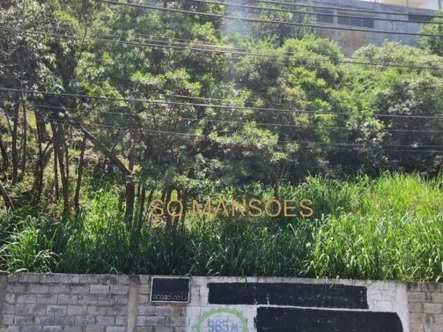 Lote de 985 m² à Venda com Vista Magnífica no Condomínio Nenhum, Belo Horizonte MG