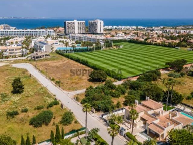 Lote Exclusivo a 400m da praia Lagos