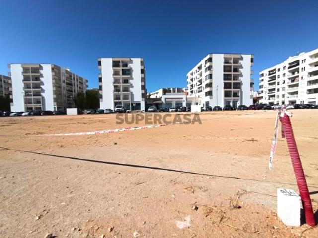 Lote Exclusivo em Lagoa Oportunidade de Investimento no Algarve