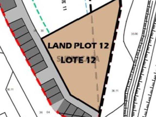 Lote Exclusivo no Coração de Lagoa, Algarve: Construa a Sua Moradia de Sonho!