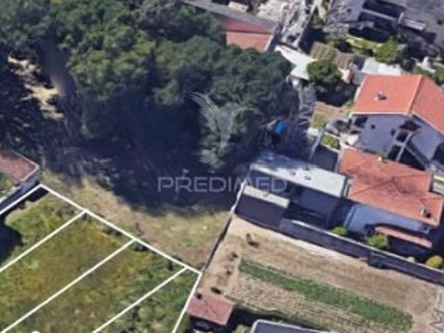Lote e construção de Moradia em Banda em Merelim S. Pedro, Braga