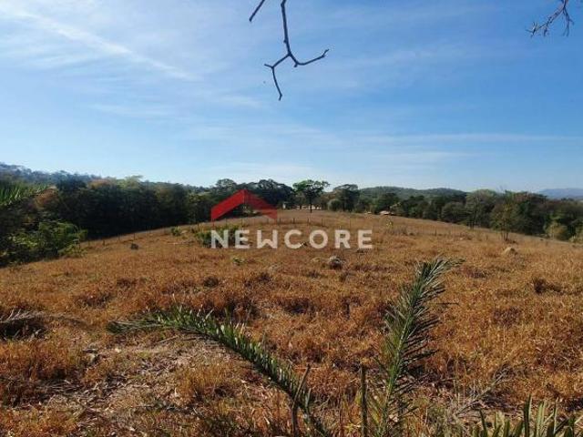 Lote em ACESSO RURAL PARQUE DO AVESTRUZ Campo Alegre Esmeraldas/MG