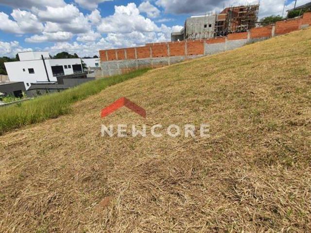 Lote em condomínio em Alameda Jatobá Jardim do Golf I Jandira/SP