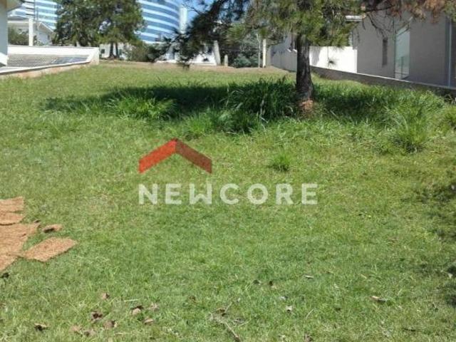 Lote em condomínio em Alameda Setúbal Alphaville Conde II Barueri/SP