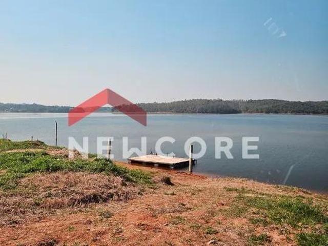 Lote em condomínio em Avenida Taiaçupeba Vila Amorim Suzano/SP