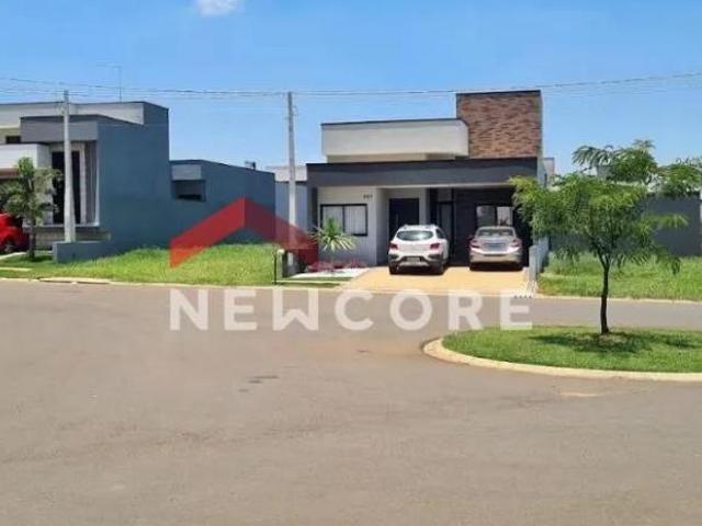 Lote em condomínio em Avenida Luiz Greco Vila Monte Alegre Paulínia/SP