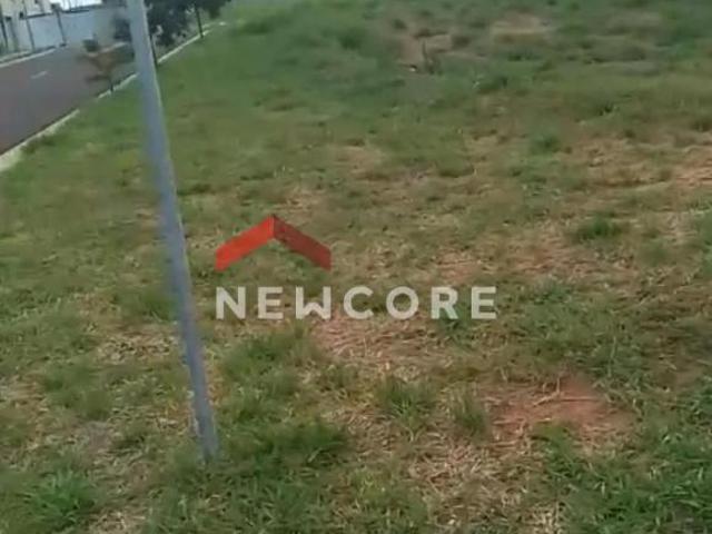 Lote em condomínio em Rua Praga Residencial Guestier Piratininga/SP