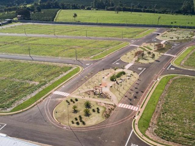 Lote em condomínio para venda em Condomínio Reserva dos Ipês, 370m²