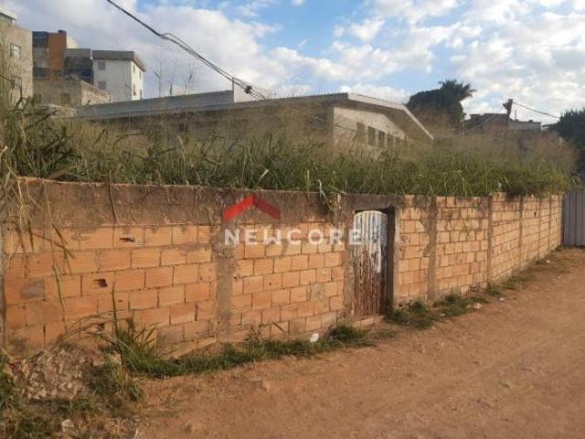 Lote em Rua Ademar Dias Duarte Heliópolis Belo Horizonte/MG