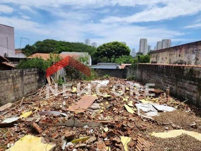 Lote em Rua Caruaru Parque Industrial São José dos Campos/SP