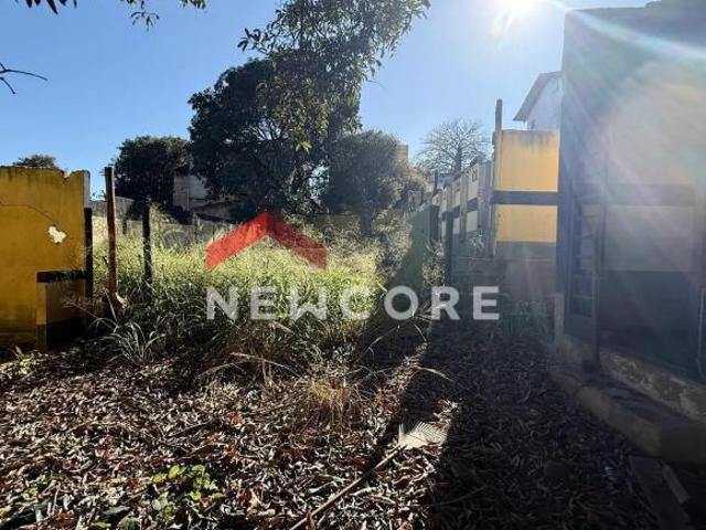 Lote em Rua Léa Vítoi Parque Xangri Lá Contagem/MG