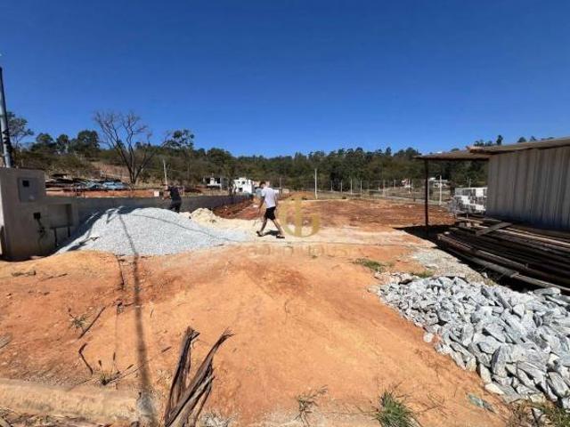 Lote em Vespasiano no Condomínio Gran Park Douro