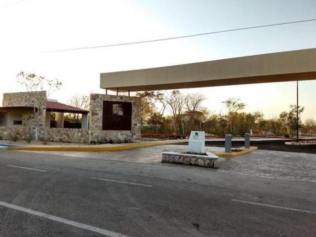 Lote en Privada en Campo Bravo Suytunchen Norte de Merida