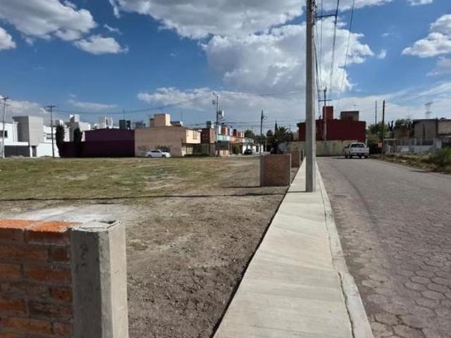 LOTE EN VENTA CERCA DEL TREN INTERURBANO METEPEC