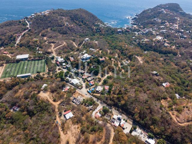 Lote en venta en Barrio Estacahuite Puerto Angel, Oax