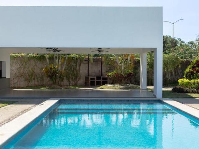 LOTE EN VENTA EN REAL DE PALMAS C8 LT 8 F 639