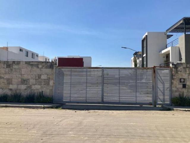 LOTE EN VENTA EN ZEREZOTLA CHOLULA PUEBLA