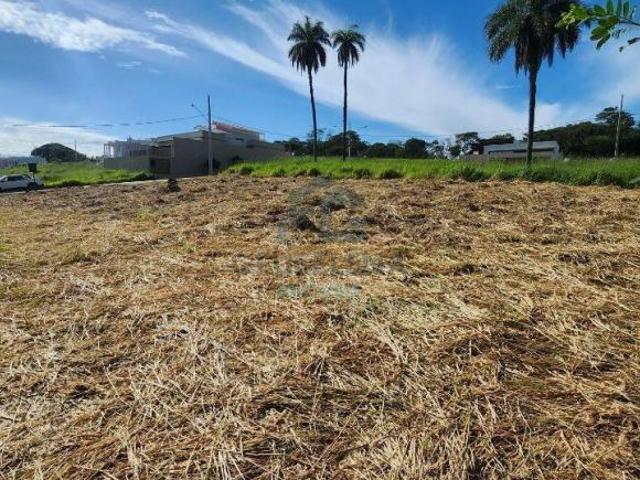 LOTE ENORME A VENDA NO RESIDENCIAL BELVEDERE! 421,70m2