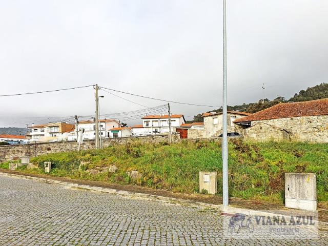 Lote Gaveto para construção Areosa Viana Castelo