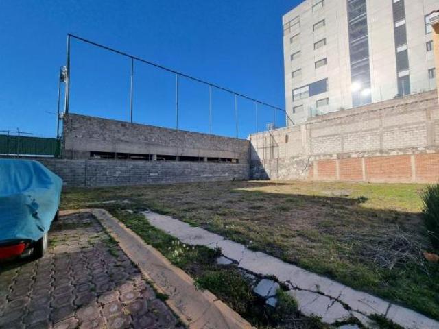 LOTE HABITACIONAL EN VENTA EN FRACCIONAMIENTO ARBOLEDAS DE SAN JAVIER