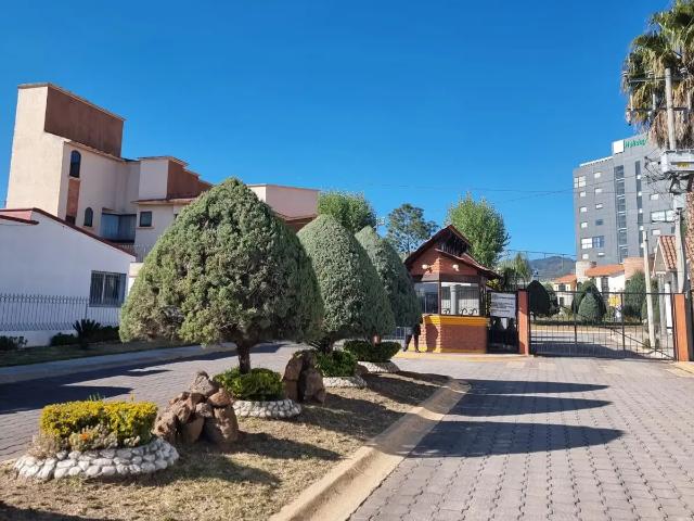 LOTE HABITACIONAL EN VENTA EN FRACCIONAMIENTO ARBOLEDAS DE SAN JAVIER