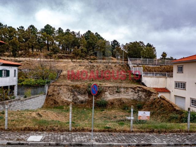 Lote para construção na Quinta das Covas