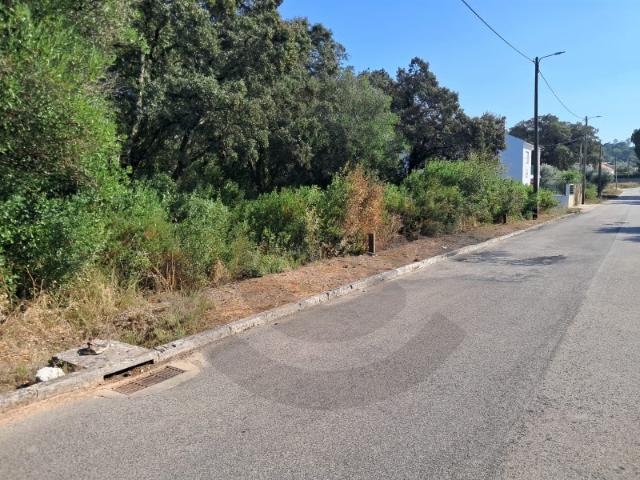 Lote para construção na Vila de Minde