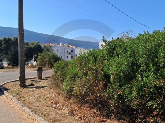 Lote para construção na Vila de Minde