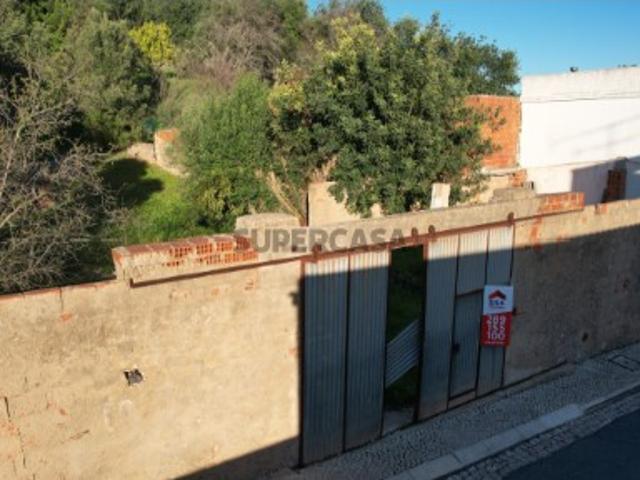 Lote para construção Apartamentos, Salir