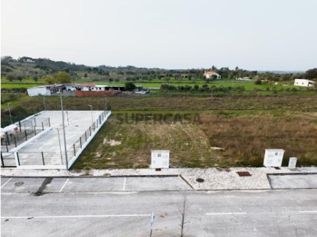 Lote para Construção com 490m2 Lamarosa, Torres Novas