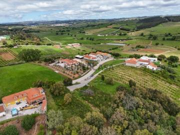 Lote para Construção com 1.069m² Cadaval