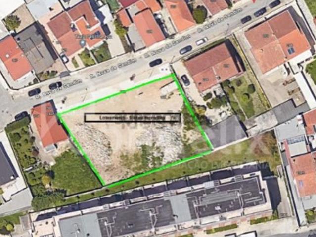 Lote para construção de moradia, 3 frentes, Senhora da Hora