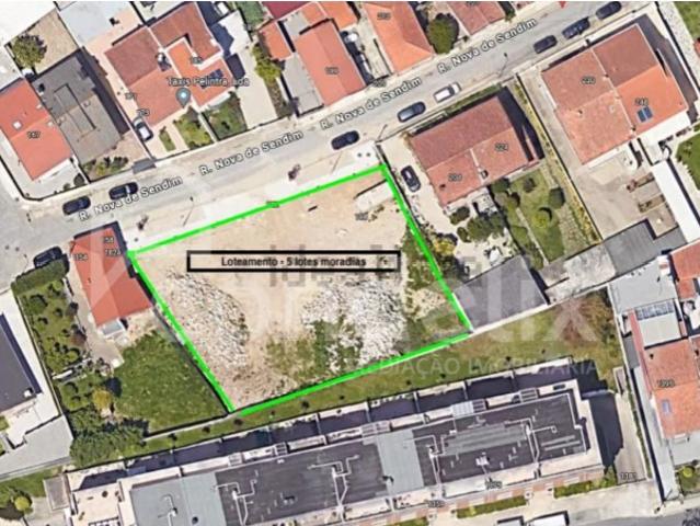 Lote para construção de moradia, 3 frentes, Senhora da Hora