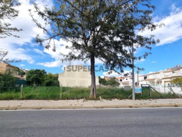 Lote para construção de moradia a 350 metros da Praia Albufeira