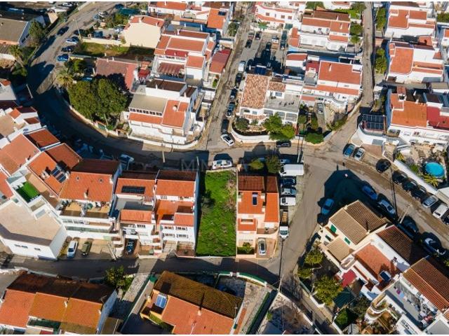 Lote para construção de moradia em Mexilhoeira da Carregação