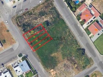 Lote para construção de moradia em Santa Maria de Lamas
