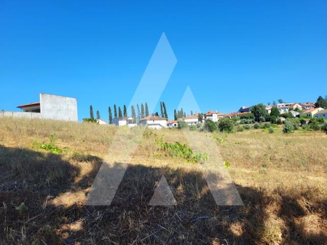 Lote para Construção de Moradia Isolada